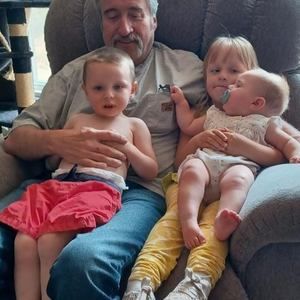 Meet your Posher, Robert